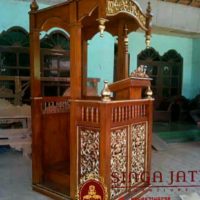 Mimbar Masjid Kubah Model Pintu Samping Murah Ukiran Kaligrafi