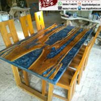 Jual Meja Makan Resin Kayu Tremesi Solid