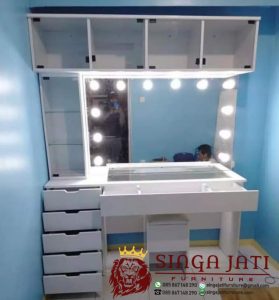 Meja-Rias-Mewah-Minimalis-0