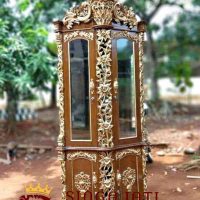 Lemari Pajangan Sudut Minimalis Kayu Jati Ukir Jepara